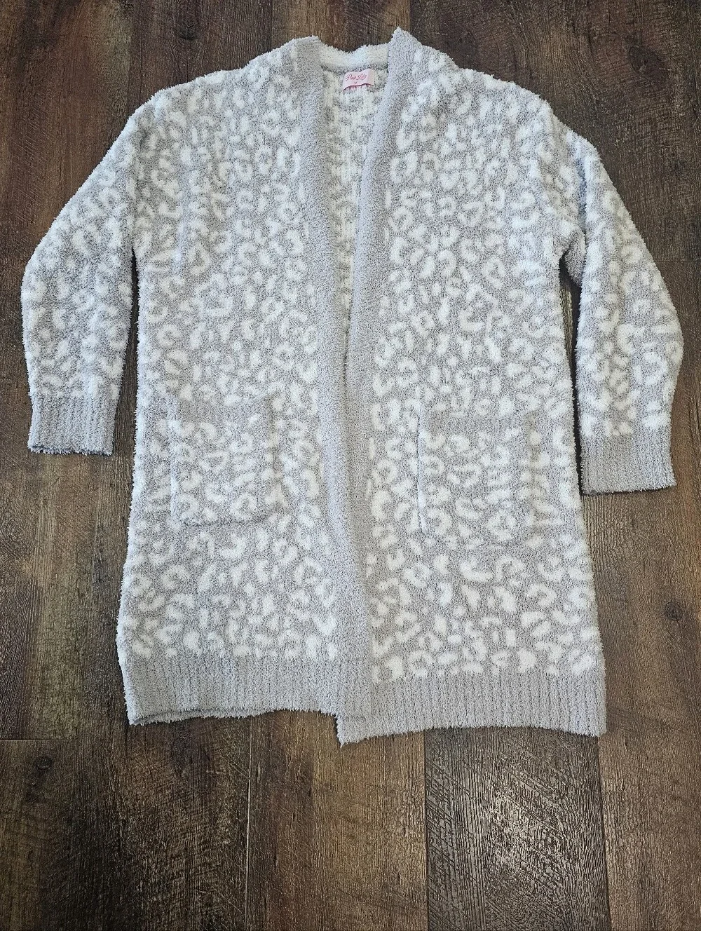 Pink Lily Cozy Open-Front Leopard Print Cardigan Light Gray & White -  Women's M